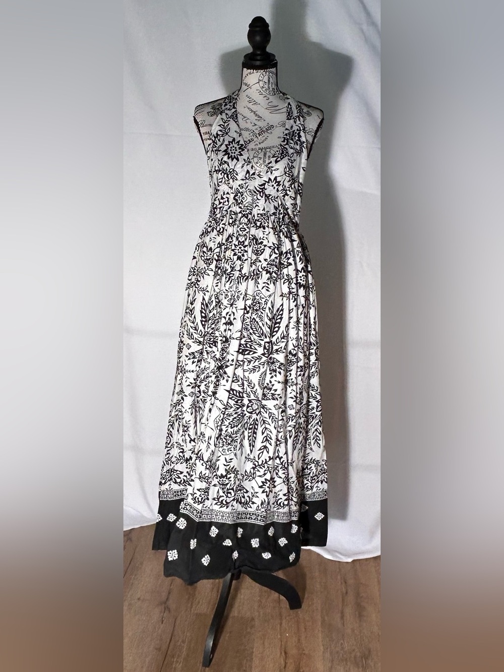 Black & White Floral Halter Maxi Sun Dress